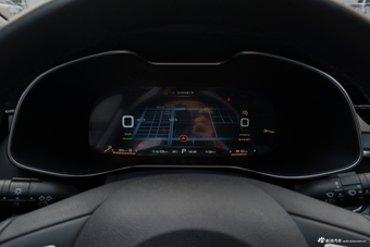  2018款名爵6新能源 45T E-DRIVE智驱混动PILOT超级互联网版