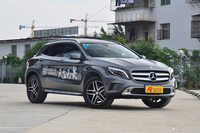 2016款奔驰GLA级 GLA200 1.6T自动时尚型