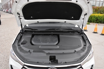 2017款比亚迪宋MAX 1.5T自动互联尊贵型