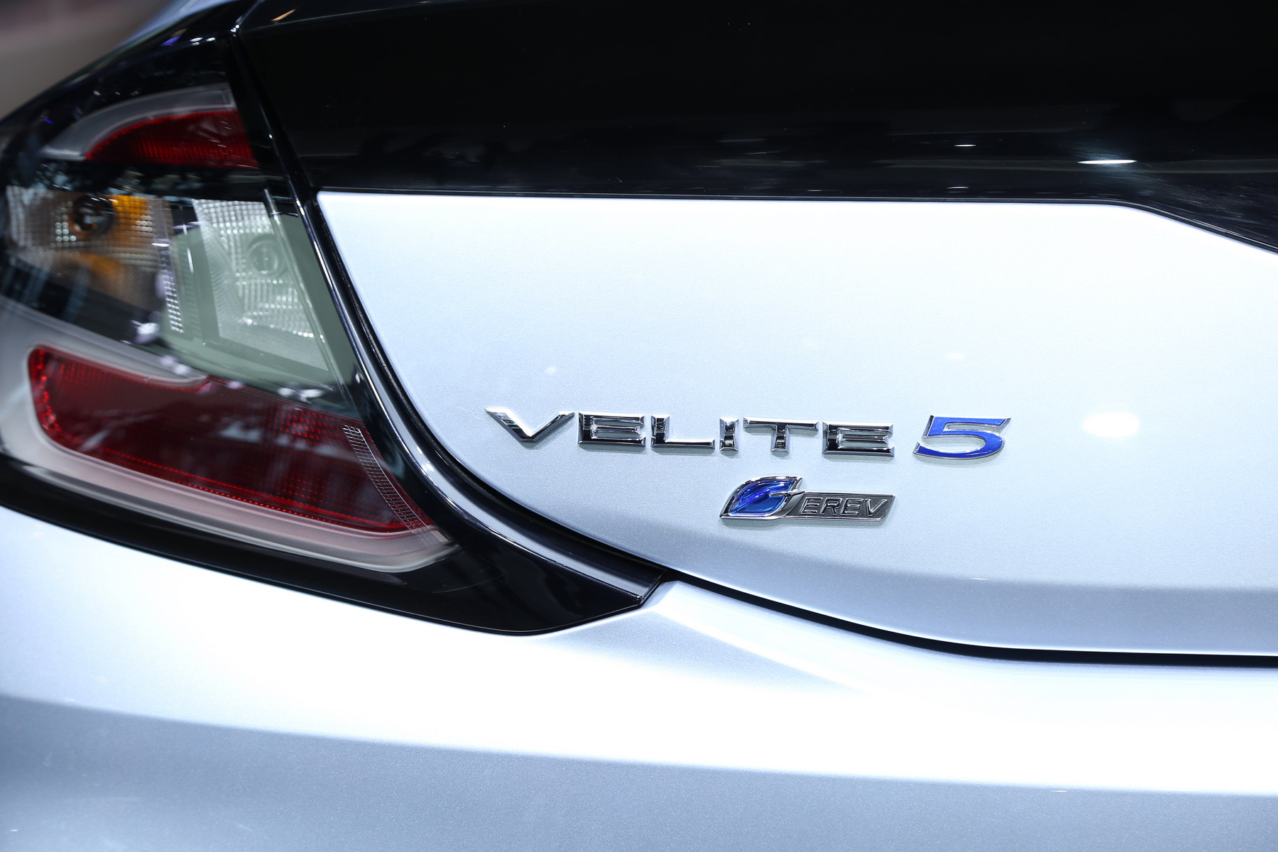 VELITE 5新能源