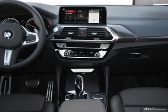 2019款宝马X4 2.0T自动xDrive25i M运动套装