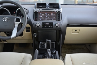 2016款普拉多三门版2.7L GX-R V6 中东版