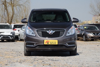 2017款GL8 2.5L自动尊贵型