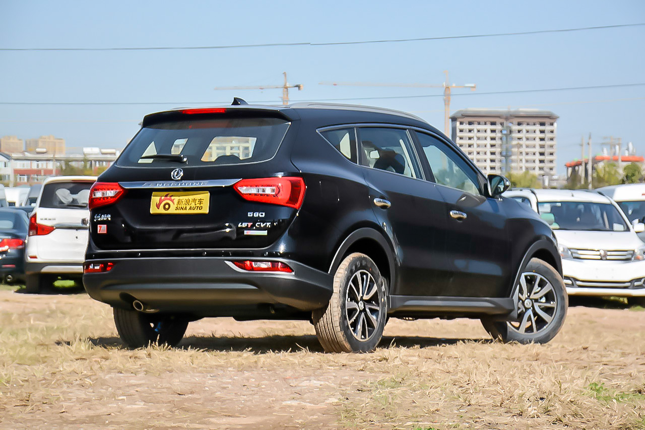 2016款东风风光580 1.5T自动豪华型CVT