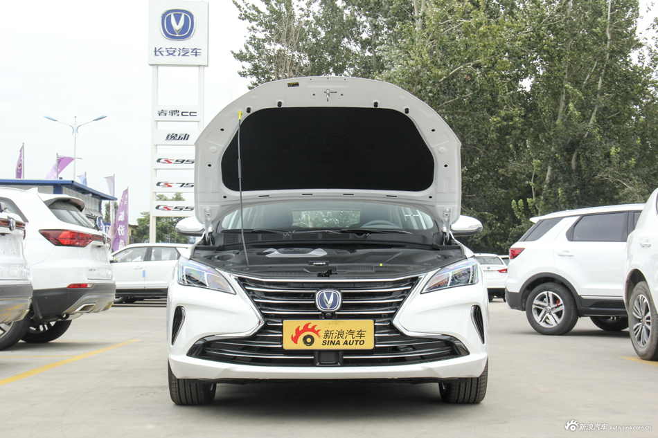 2018款逸动XT 1.6L自动领潮型GDI