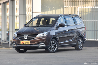 2017款宝骏730 1.5T手动风尚型7座国V图片