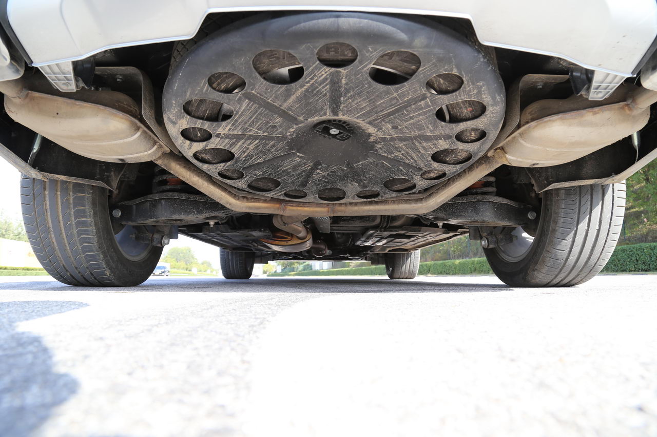 2017款传祺GS8 2.0T自动两驱尊贵版320T