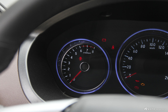 2018款比速T5 1.5T自动豪华型