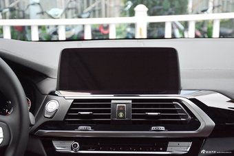 2018款宝马X3 xDrive25i 豪华套装