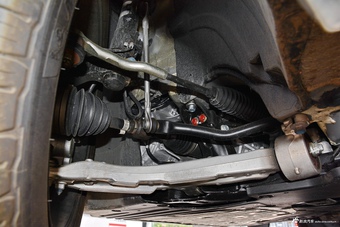 2017款本田UR-V 2.0L 370TURBO自动四驱尊耀版