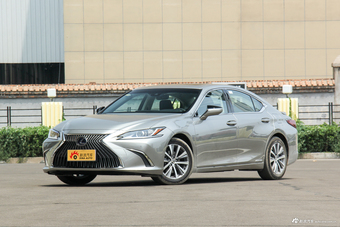 2018款雷克萨斯ES 2.5L自动300h卓越版 国V图片