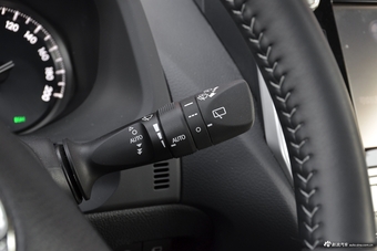 2018款普拉多3.5L自动VX NAVI