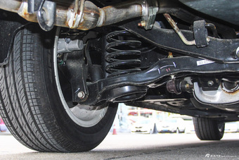 2015款经典福美来1.6L手动精英版