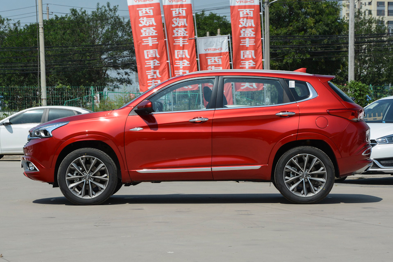 2018款瑞虎7 1.5T自动豪华版