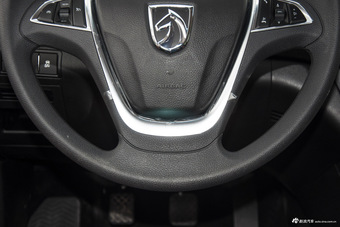 2015款 宝骏560 1.8L手动精英型