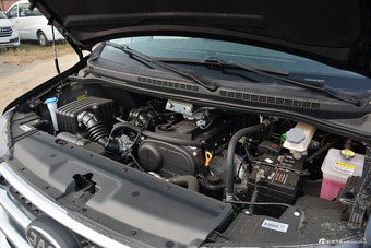 2016款瑞风M4 2.0L手动智能豪华型