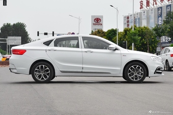 2017款吉利博瑞1.8T尊贵型