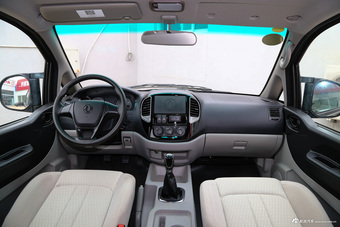 2017款菱智M3L改款1.6L手动7座标准型图片