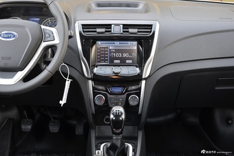 2017款开瑞K50 1.5L手动豪华型