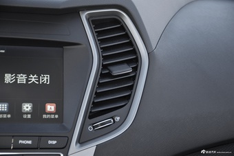 2017款全新胜达2.4L手动两驱智能型5座