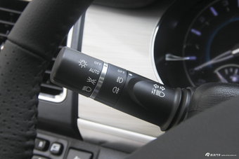 2018款哈弗H2 1.5T手动两驱豪华型红标