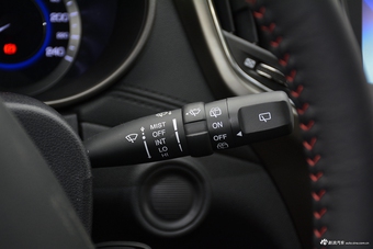 2017款CS35 1.6L自动豪华型