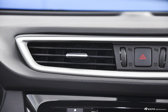 2016款逍客2.0L自动XV Prem豪华版