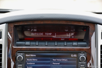 2016款帕杰罗V97 3.8L V6 GLS中东版