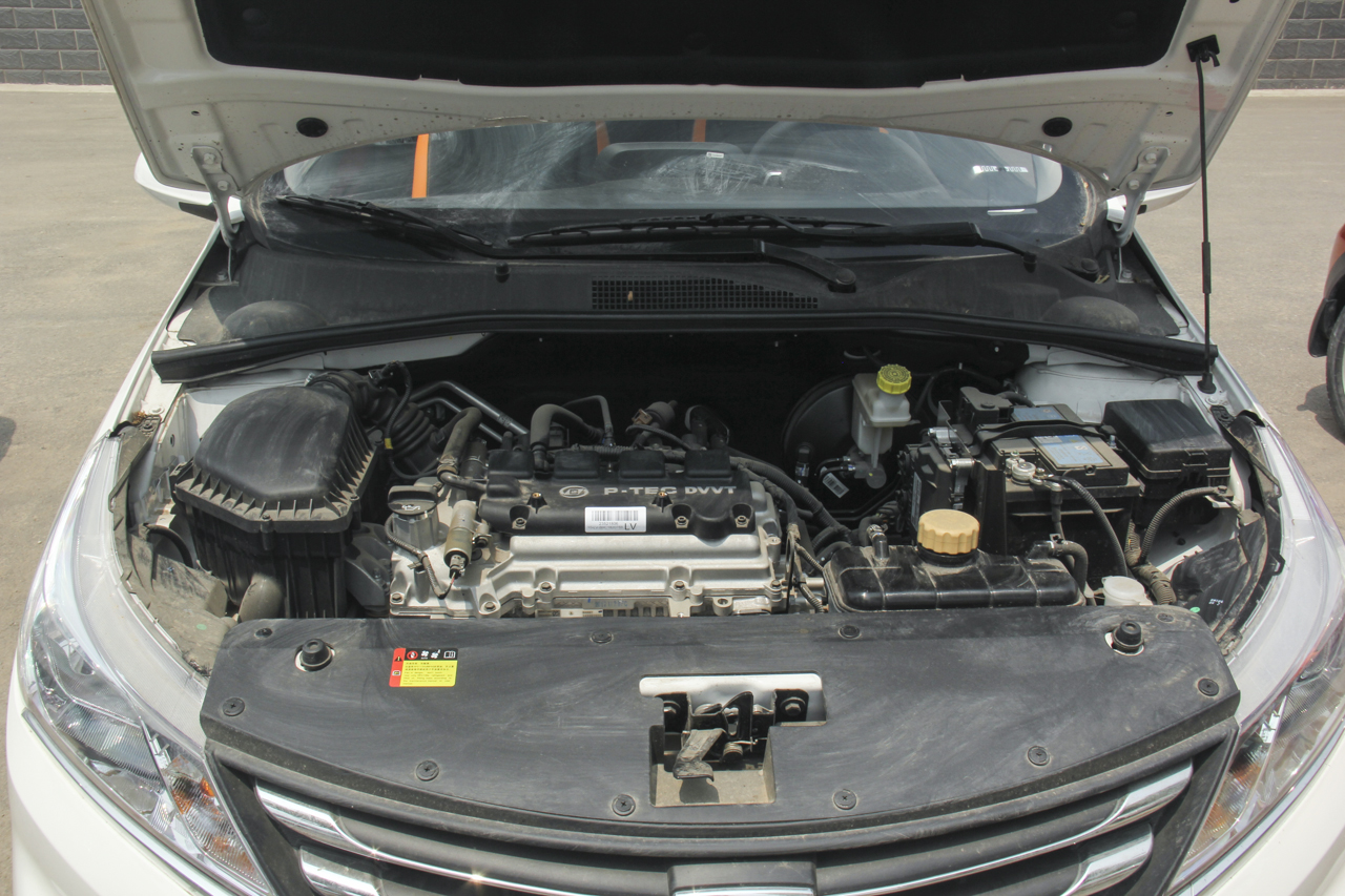 2017款宝骏310 1.5L自动舒适型