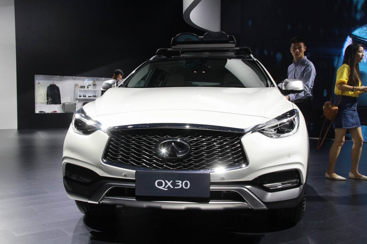 英菲尼迪qx30