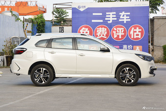 2018款启辰T70 2.0L自动睿享版