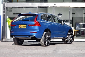 2018款沃尔沃XC60新能源2.0T自动T8 E驱混动智尊豪华版