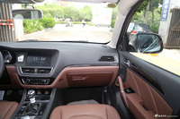 2016款众泰T600 2.0T手动豪华型运动版