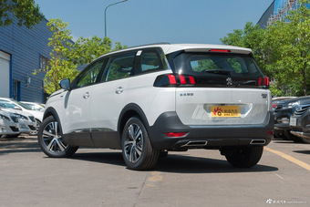 2017款标致5008 1.8T自动380THP精英版5座