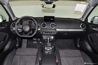 2017款奥迪A3 1.4T自动Sportback 35 TFSI运动型图片