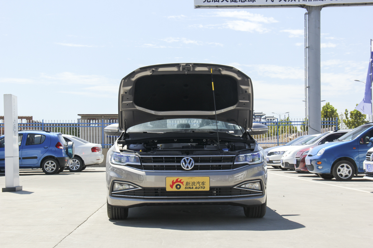 2019款宝来 1.5L自动精英型