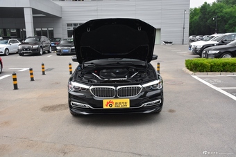 2018款宝马 5系改款 530Li xDrive 豪华套装