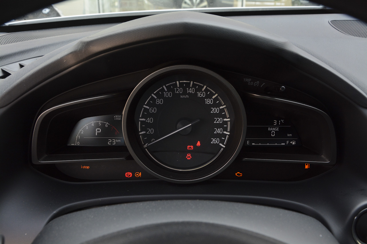 2018款马自达CX-4 2.0L自动两驱蓝天领先版