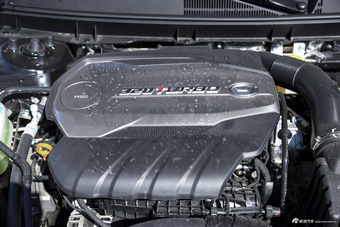 2016款传祺GA8 2.0T自动豪华版320T 