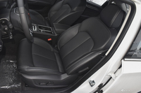 2018款荣威i6 1.5T自动互联网智尊版20T