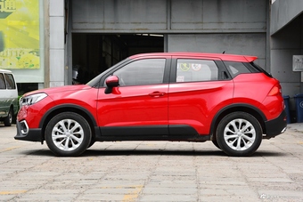 2017款中华V3 1.5L自动智能型