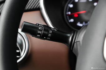 2017款瑞风S7 2.0T手动舒适型