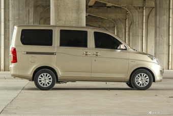 2016款五菱荣光V 1.5L手动标准型