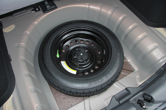 2017款劲客1.5L自动智行版