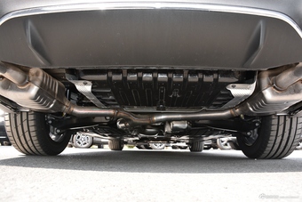 2018款奔驰E级改款2.0T自动 300L 运动豪华型