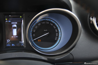 2016款凯翼V3 1.5L自动智联III