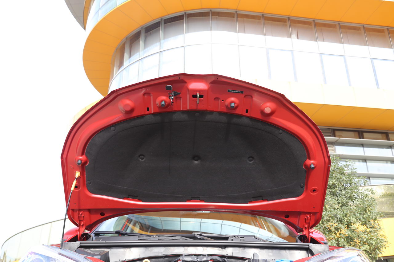 2017款锐腾2.0T 30T自动四驱旗舰版