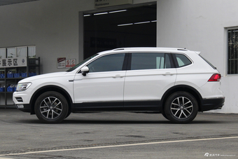 2017款途观L 1.8T自动两驱舒适版330TSI