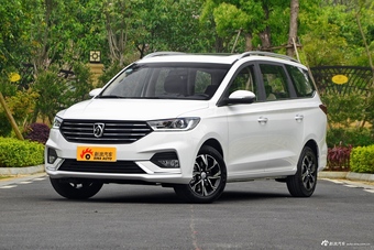 2018款宝骏360 1.5L手动豪华型