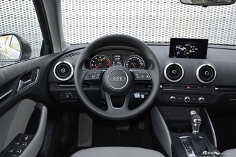 2019款奥迪A3 1.4T自动Sportback 35 TFSI时尚型国VI